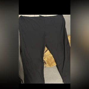 Plus size scrub top. Gently used.